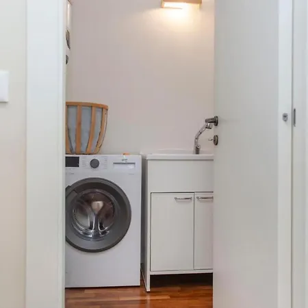 Stayeasy Costanza - Quiet Flat Apartment Milan